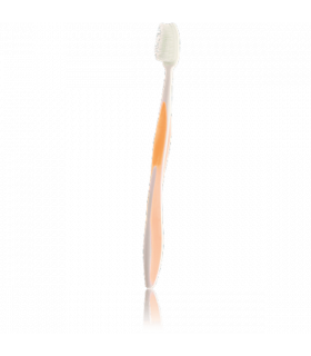 Cepillo de Dientes antiséptico y Antibactériano  color naranja.